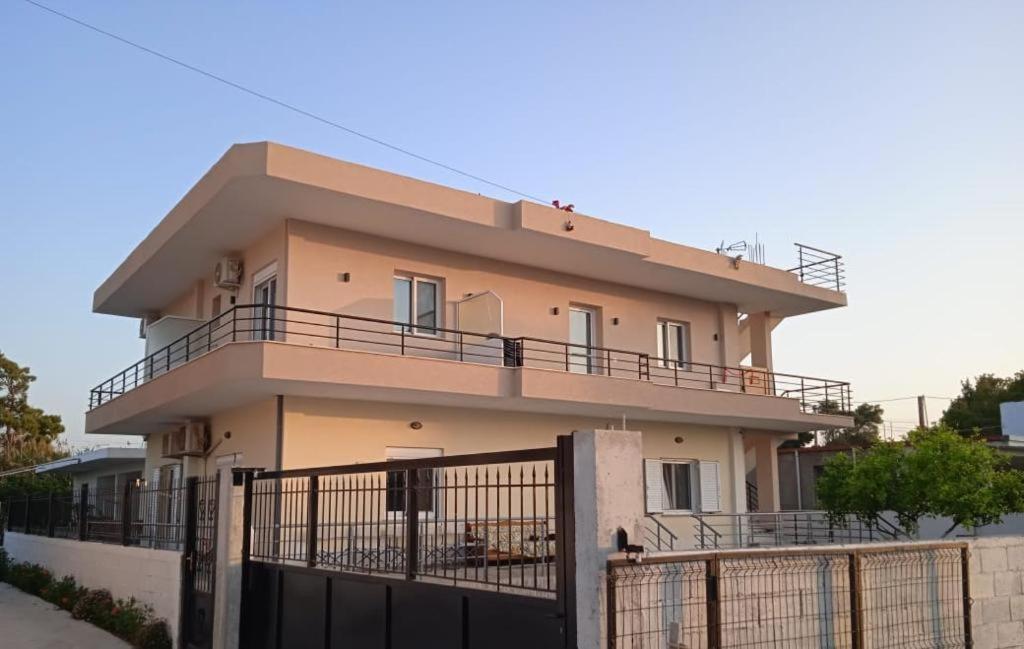 Villa Hysesani Avlonya Dış mekan fotoğraf